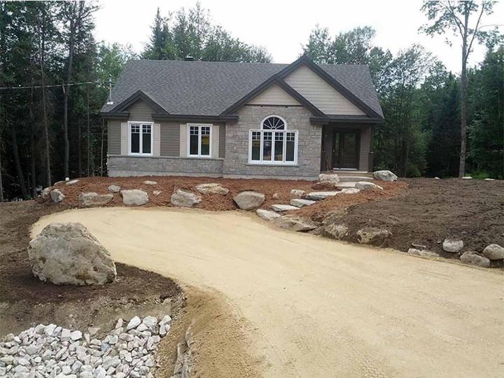 La compagnie Excavation Steve Leblanc et Fils est à votre service pour réaliser des travaux de terrassement. 
